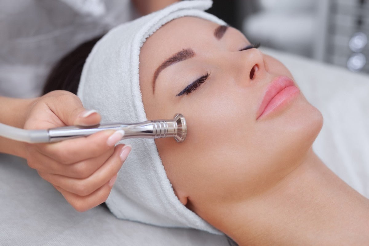 The Benefits of Microdermabrasion: How to Revitalize Your Skin Care Routine - snowyskinco
